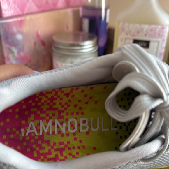 NOBULL Gray Sneakers Lightweight Breathable Design - Picture 4 of 5